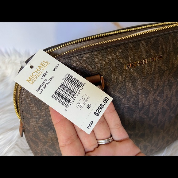 Michael Kors CINDY Large Dome Satchel in BROWN - Picture 7 of 8